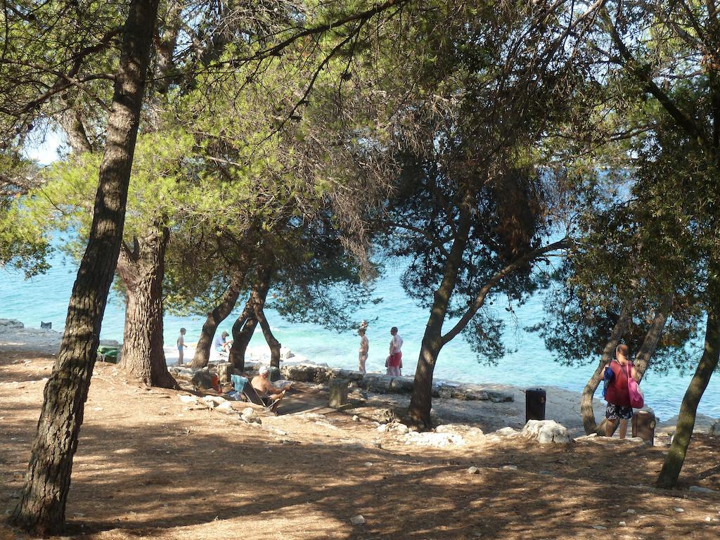 Happy Camp Mobile Homes In Brioni Sunny Camping Штинян Екстер'єр фото
